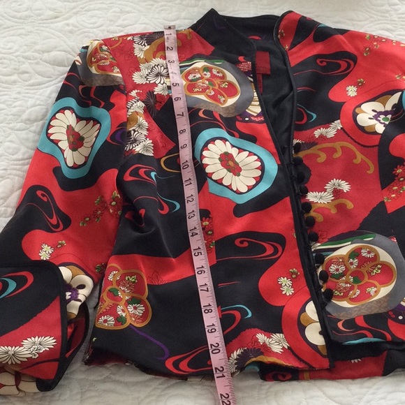 Silk Jacket - Picture 3 of 6